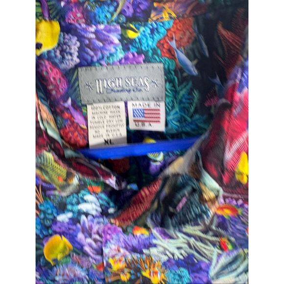 High Seas Trading Company ocean floor wonders button down shirt size XL - Picture 4 of 4